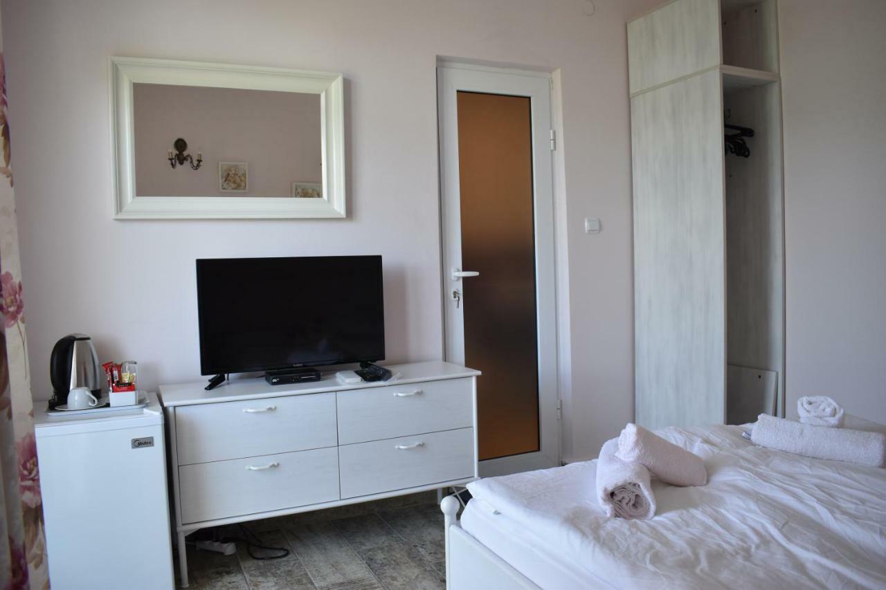Hotel Синя Луна à Lozenets Extérieur photo